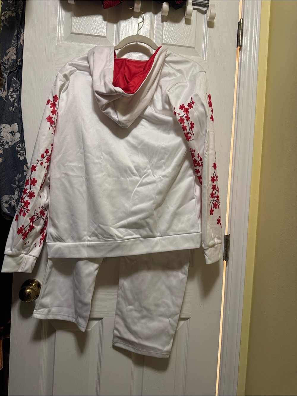 White & Red Floral-Accent Hoodie Jacket for Women